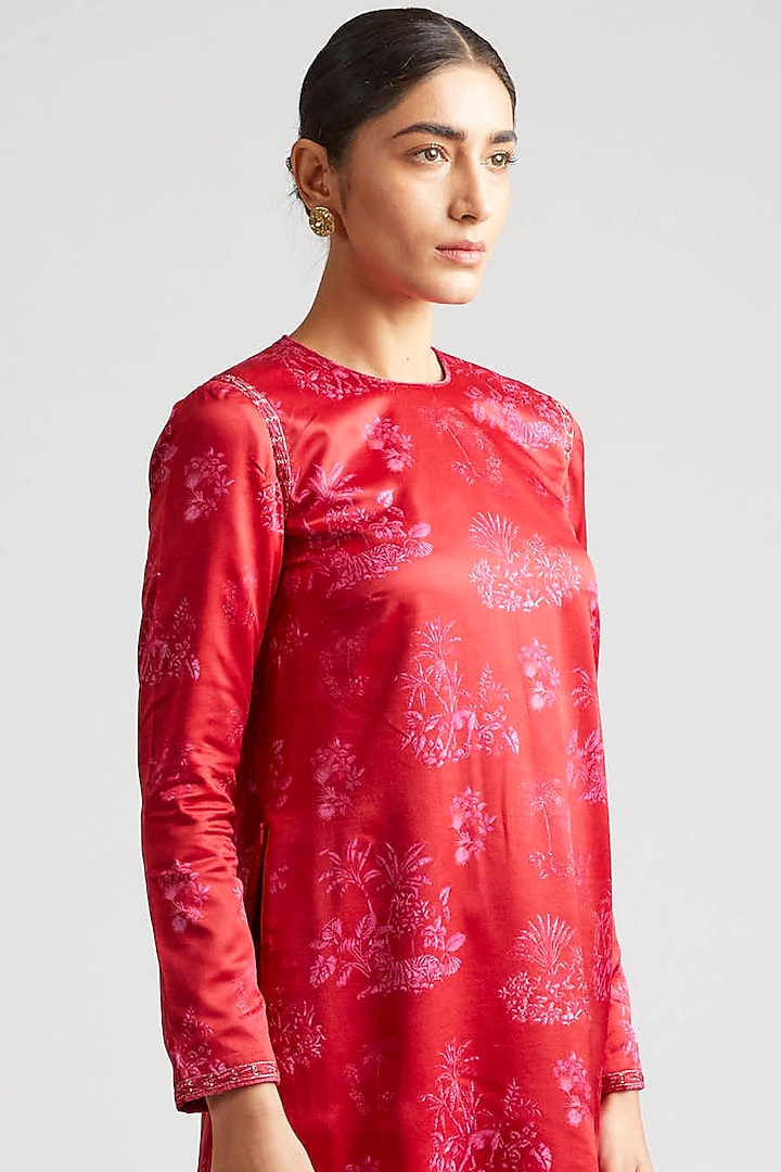 Medium Scarlet Printed & Embroidered Kurta Set by Kshitij Jalori at Pernia's Pop Up Shop
