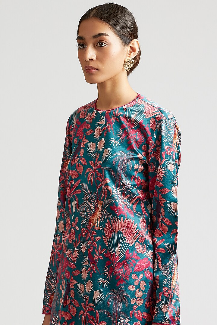 Dull Blue Printed Kurta Set by Kshitij Jalori at Pernia's Pop Up Shop