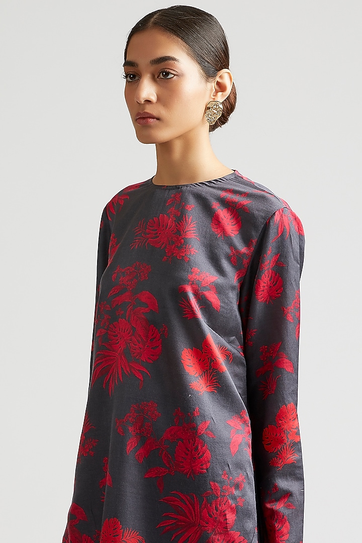 Charcoal Grey Printed Kurta Set by Kshitij Jalori at Pernia's Pop Up Shop