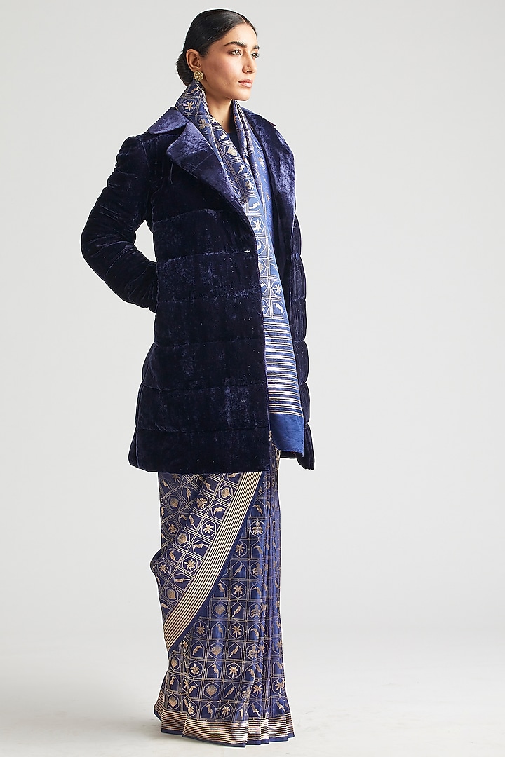 Sapphire Blue Silk Brocade Reception Saree With Puffer Jacket by Kshitij Jalori at Pernia's Pop Up Shop