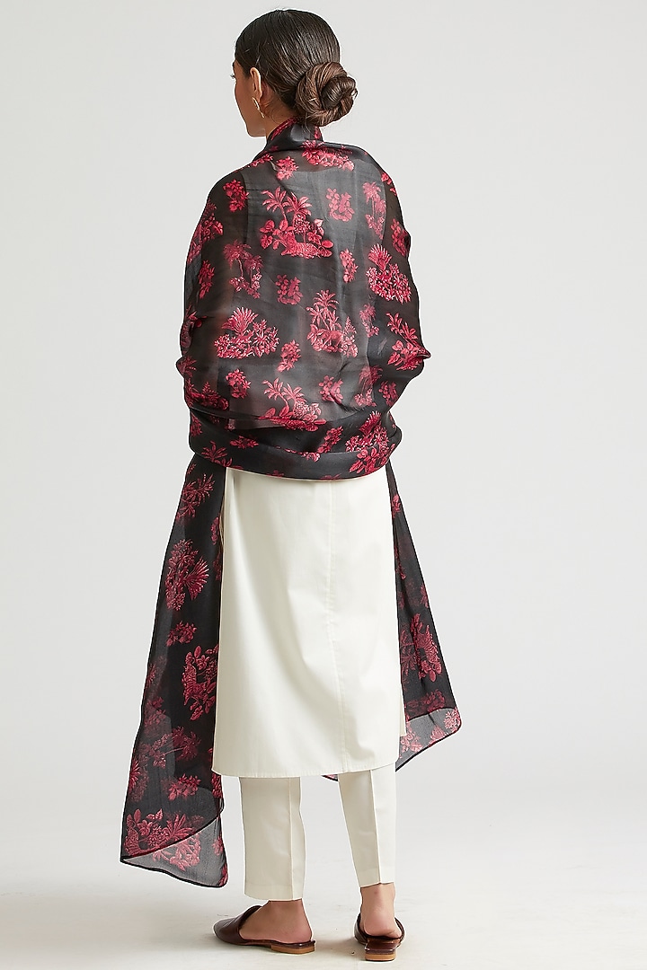 Black Silk Organza Printed Dupatta by Kshitij Jalori at Pernia's Pop Up Shop