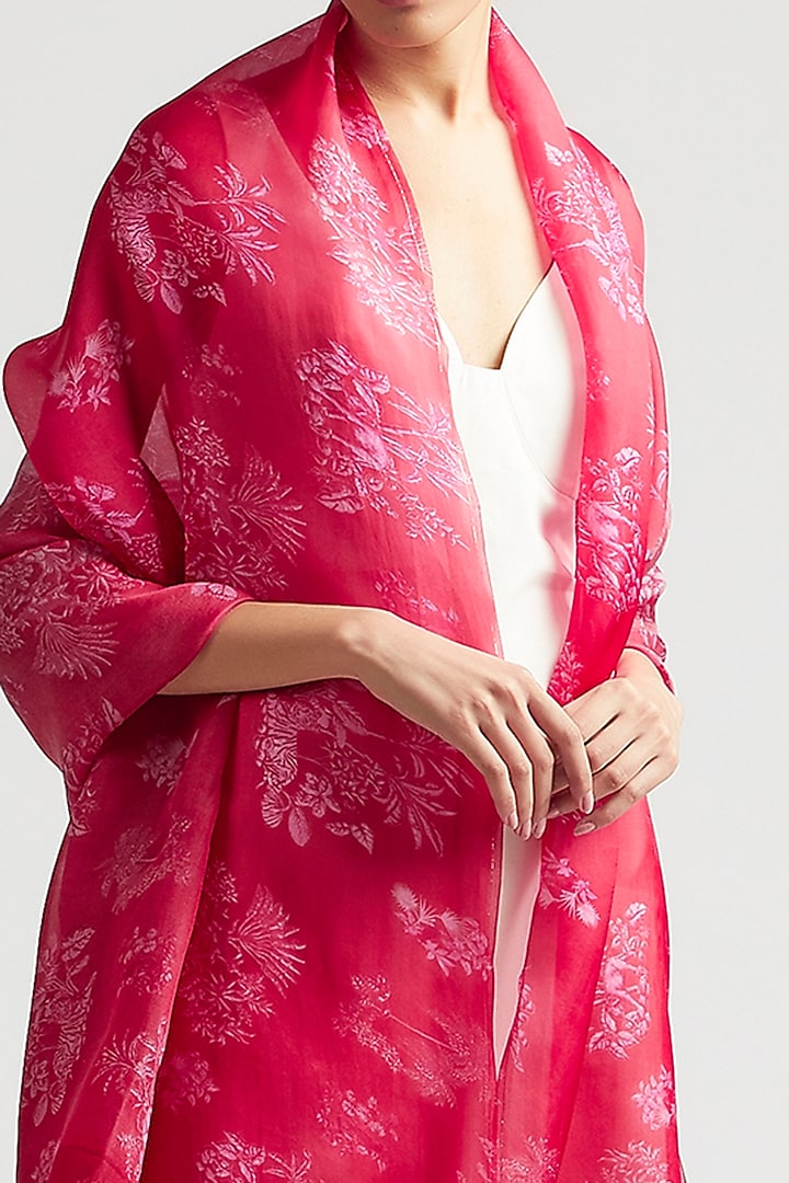 Cherry Red Silk Organza Printed Dupatta by Kshitij Jalori at Pernia's Pop Up Shop