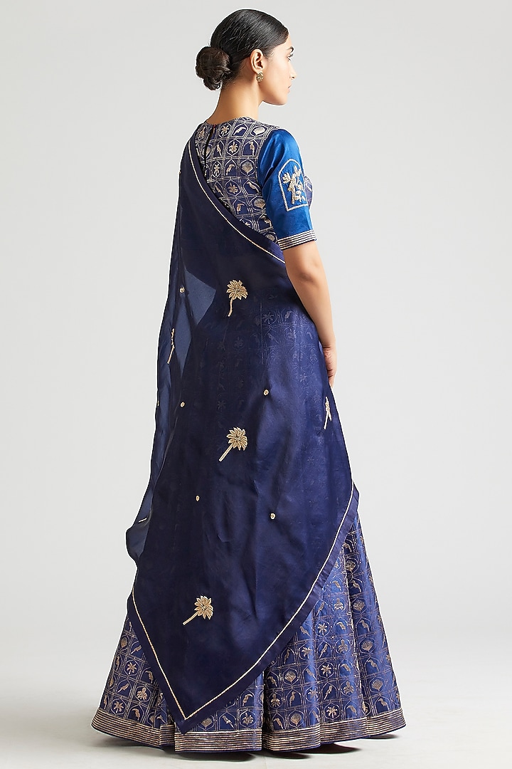 Capital Blue Silk Organza Zardosi Embroidered Dupatta by Kshitij Jalori at Pernia's Pop Up Shop