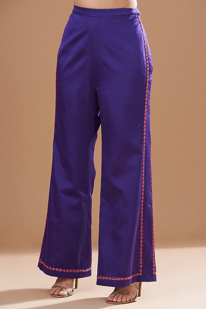 Jamun Silk Satin Crepe Embroidered Kurta Set by Kshitij Jalori at Pernia's Pop Up Shop