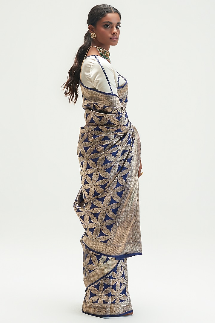 Sapphire Silk Wedding Saree by Kshitij Jalori at Pernia's Pop Up Shop