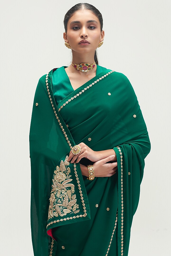 Emerald Green Embroidered Reception Saree by Kshitij Jalori at Pernia's Pop Up Shop