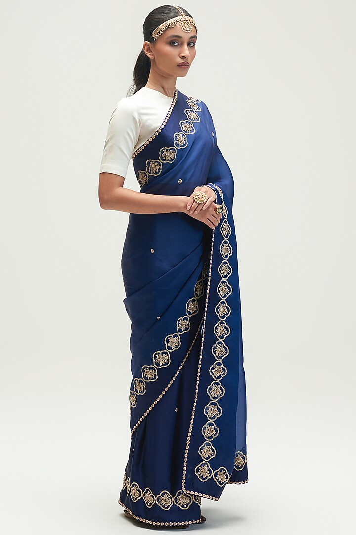 Sapphire Silk Satin Crepe Embroidered Reception Saree Set by Kshitij Jalori at Pernia's Pop Up Shop