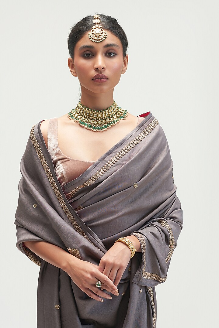 Shadow Grey Embroidered Reception Saree Set by Kshitij Jalori at Pernia's Pop Up Shop