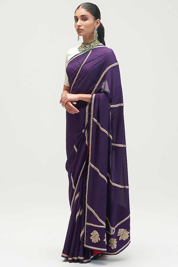 Aubergine Embroidered Reception Saree Set by Kshitij Jalori at Pernia's Pop Up Shop