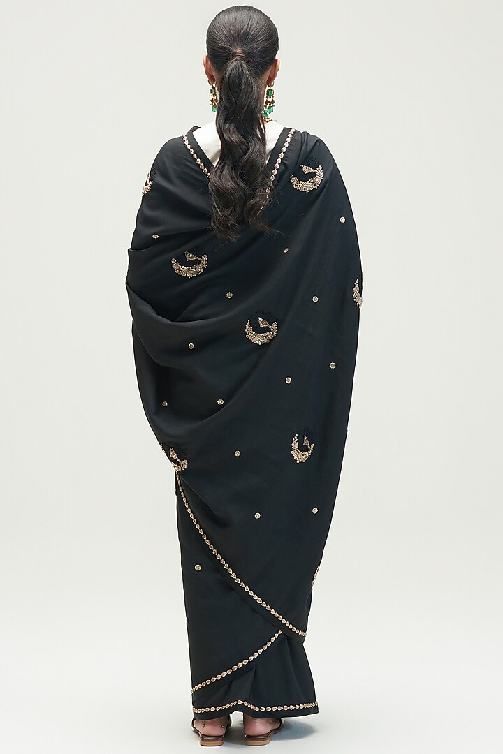 Charcoal Embroidered Reception Saree Set by Kshitij Jalori at Pernia's Pop Up Shop