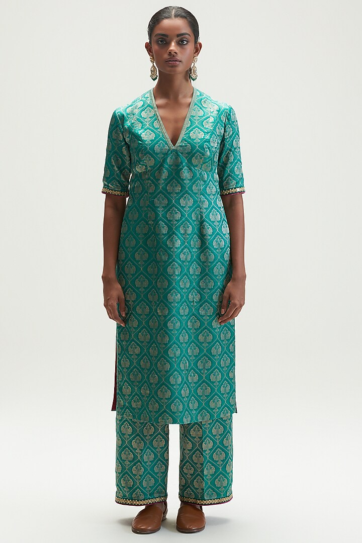 Teal Sapphire Silk Brocade Kurta Set by Kshitij Jalori at Pernia's Pop Up Shop