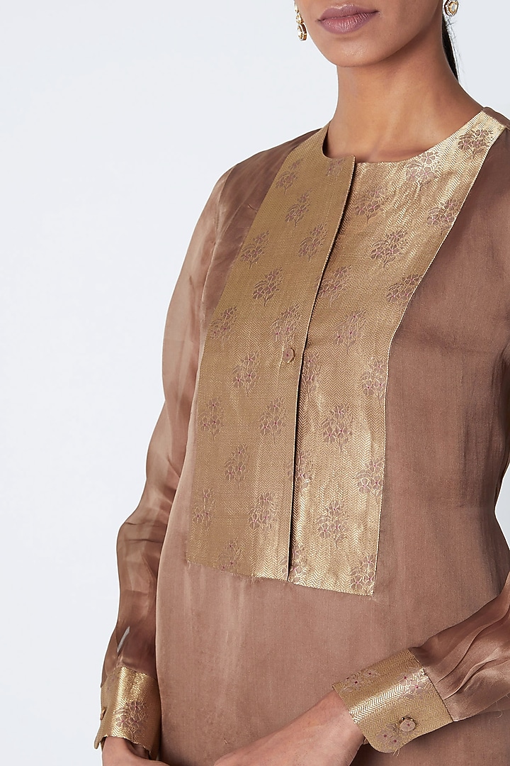Earth Grey Kurta With A Slip by Kshitij Jalori at Pernia's Pop Up Shop