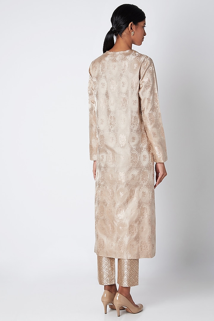 Earth Grey Silk Kurta Design by Kshitij Jalori at Pernia's Pop Up Shop 2024