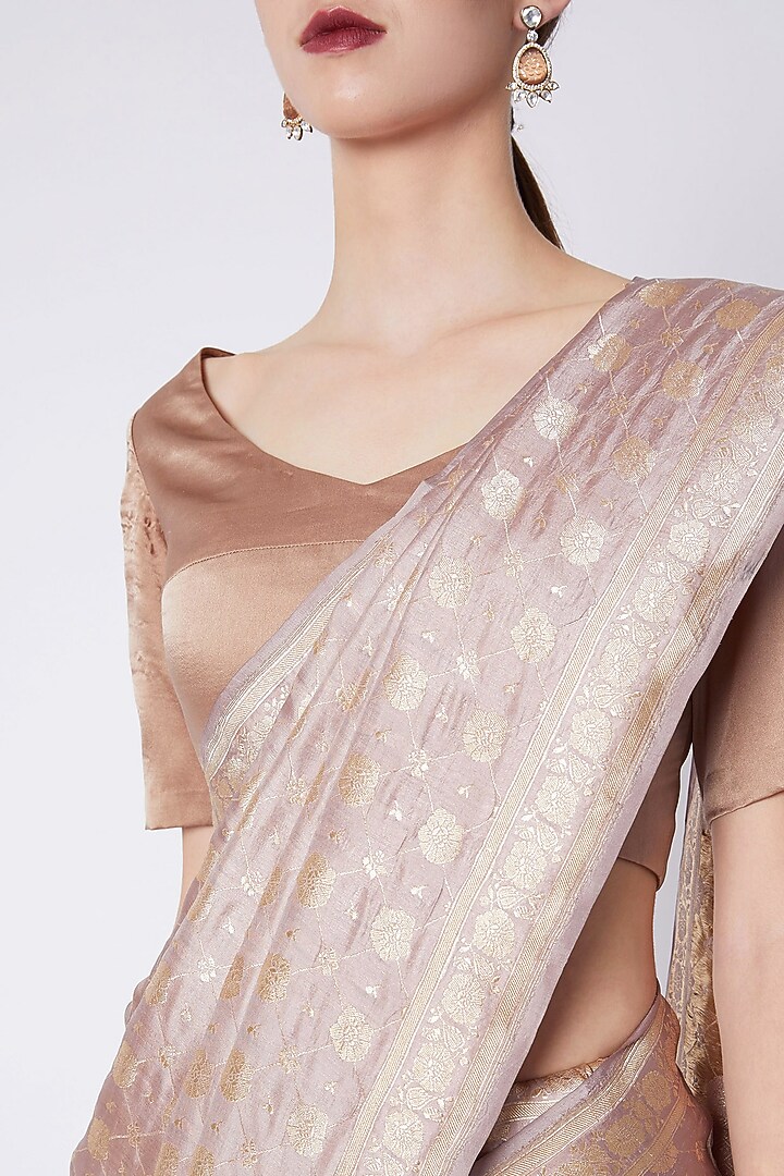 Pale Lilac Silk Zari Phewka Embroidered Wedding Saree by Kshitij Jalori at Pernia's Pop Up Shop