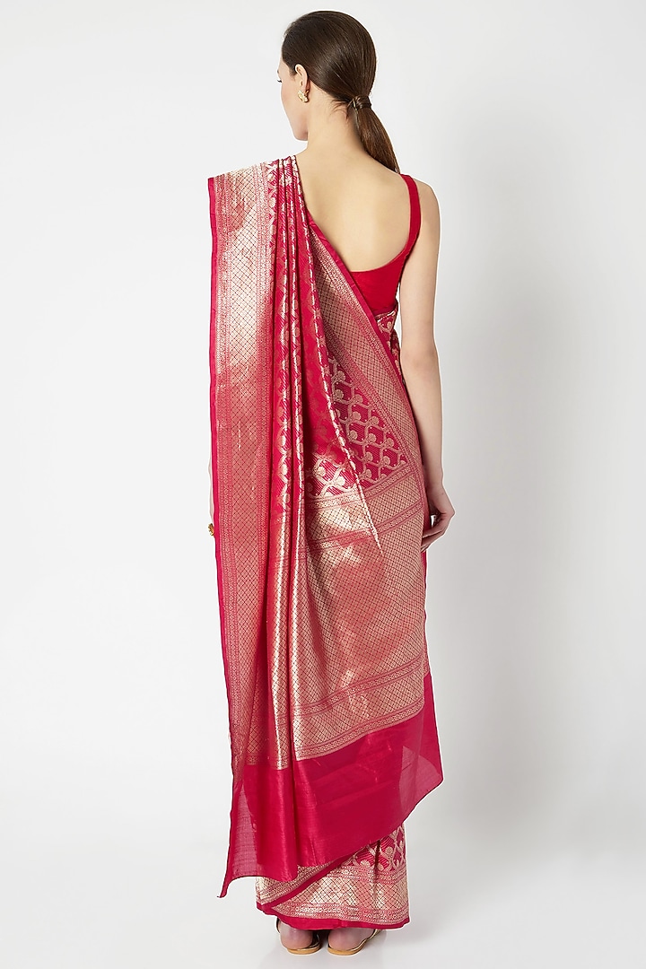 Fuchsia Red Silk Zari Embroidered Wedding Saree by Kshitij Jalori at Pernia's Pop Up Shop