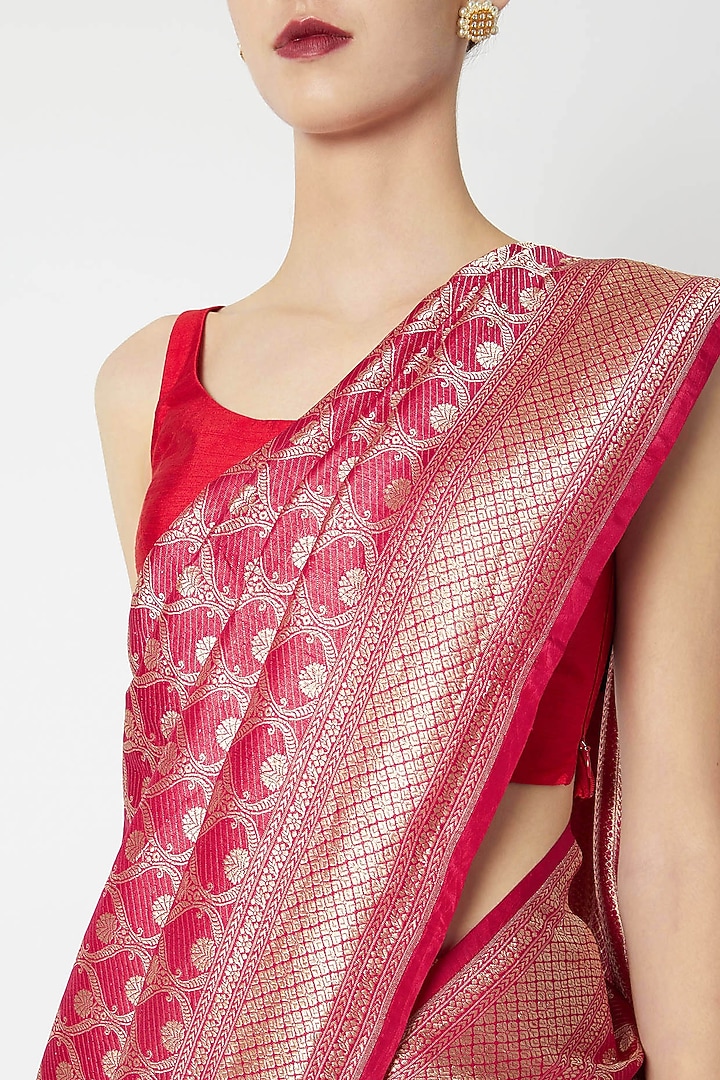 Fuchsia Red Silk Zari Embroidered Wedding Saree by Kshitij Jalori at Pernia's Pop Up Shop