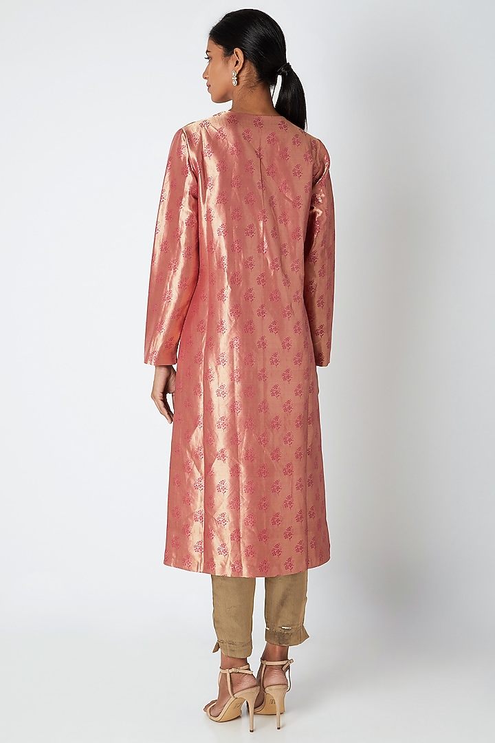 Old Rose Pink Silk Kurta by Kshitij Jalori at Pernia's Pop Up Shop