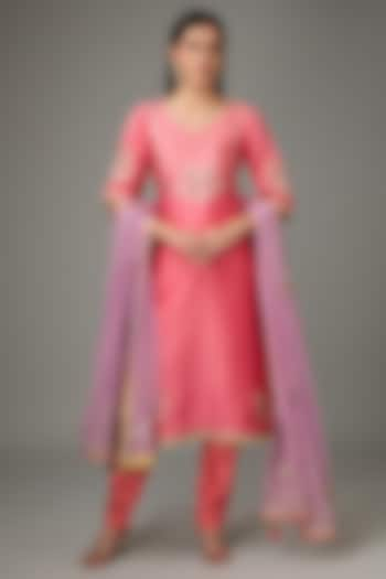 Pink Pure Chanderi Silk Aari Hand Embroidered Kurta Set by RANA'S by Kshitija at Pernia's Pop Up Shop