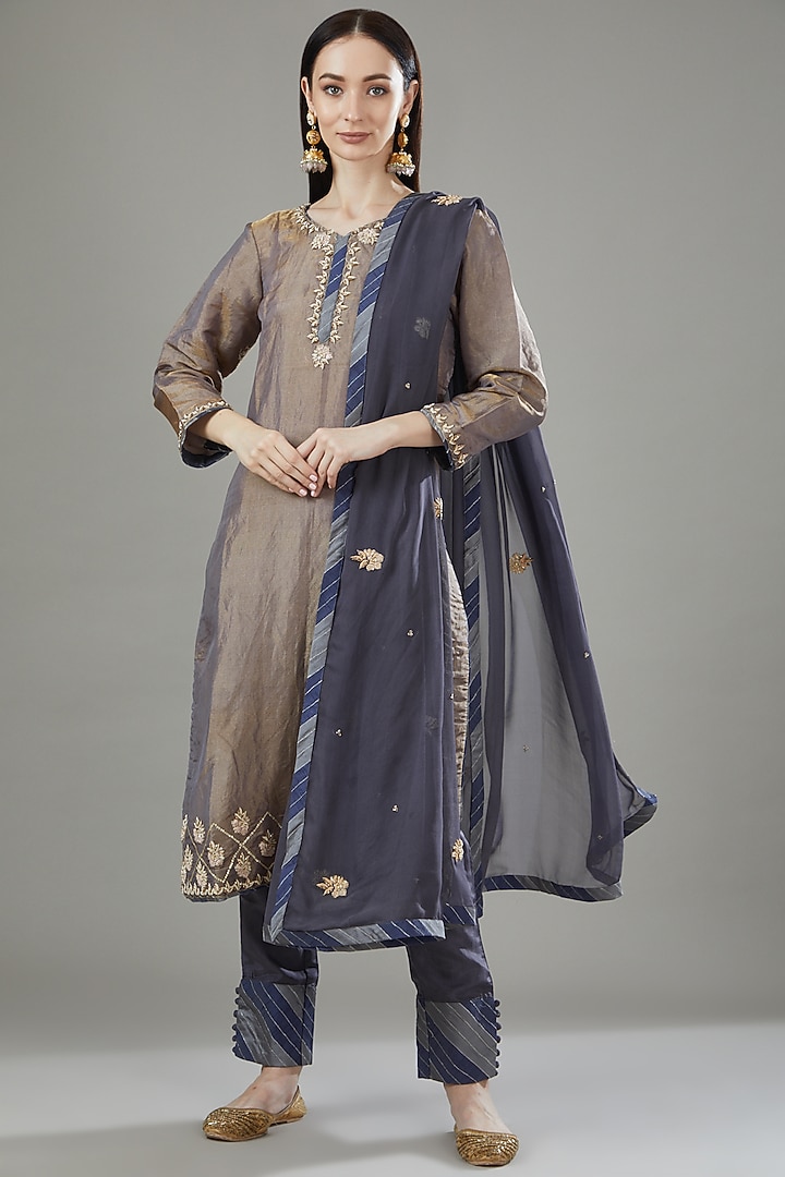 Grey Pure Tissue Silk Embroidered Kurta Set by Rana'S by Kshitija at Pernia's Pop Up Shop