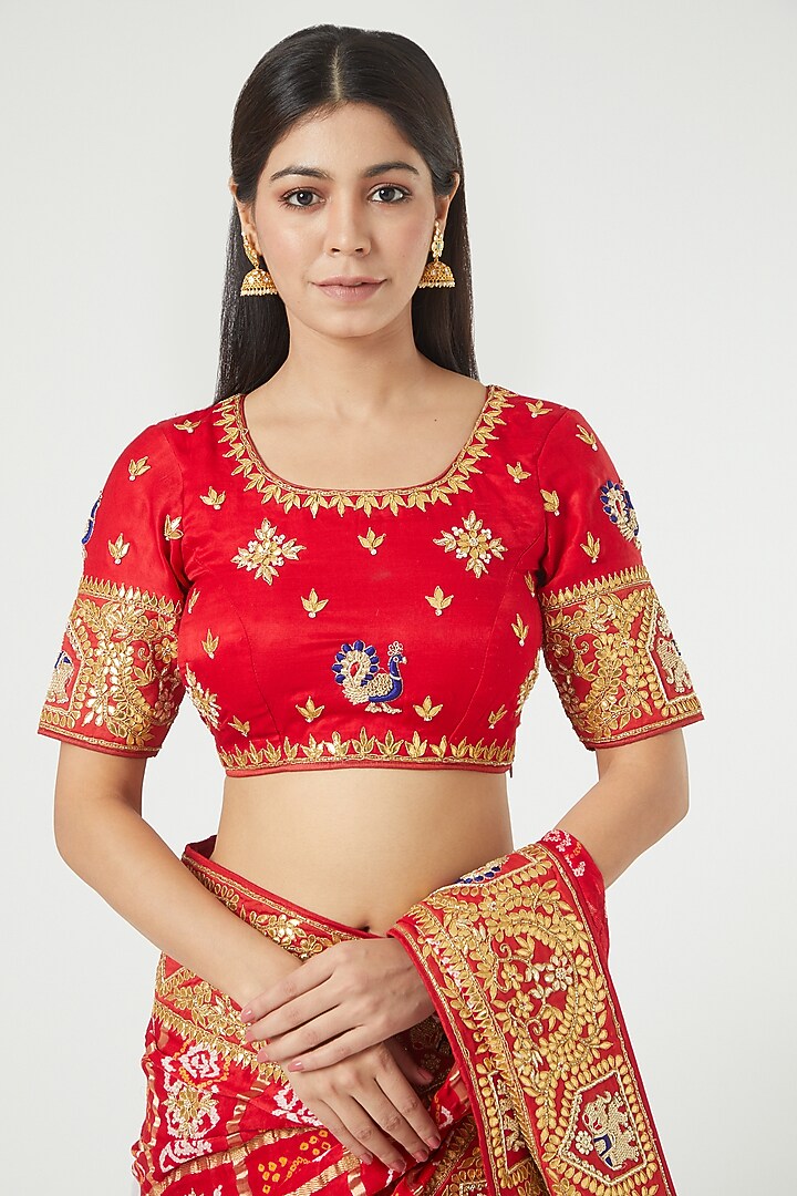 Red Embroidered Wedding Saree Set by Rana'S by Kshitija at Pernia's Pop Up Shop