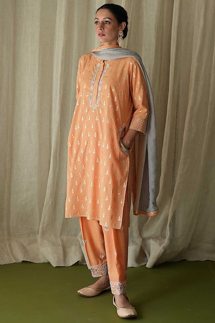 Orange Chanderi Hand Embroidered Kurta Set by Kanika sharma at Pernia's Pop Up Shop