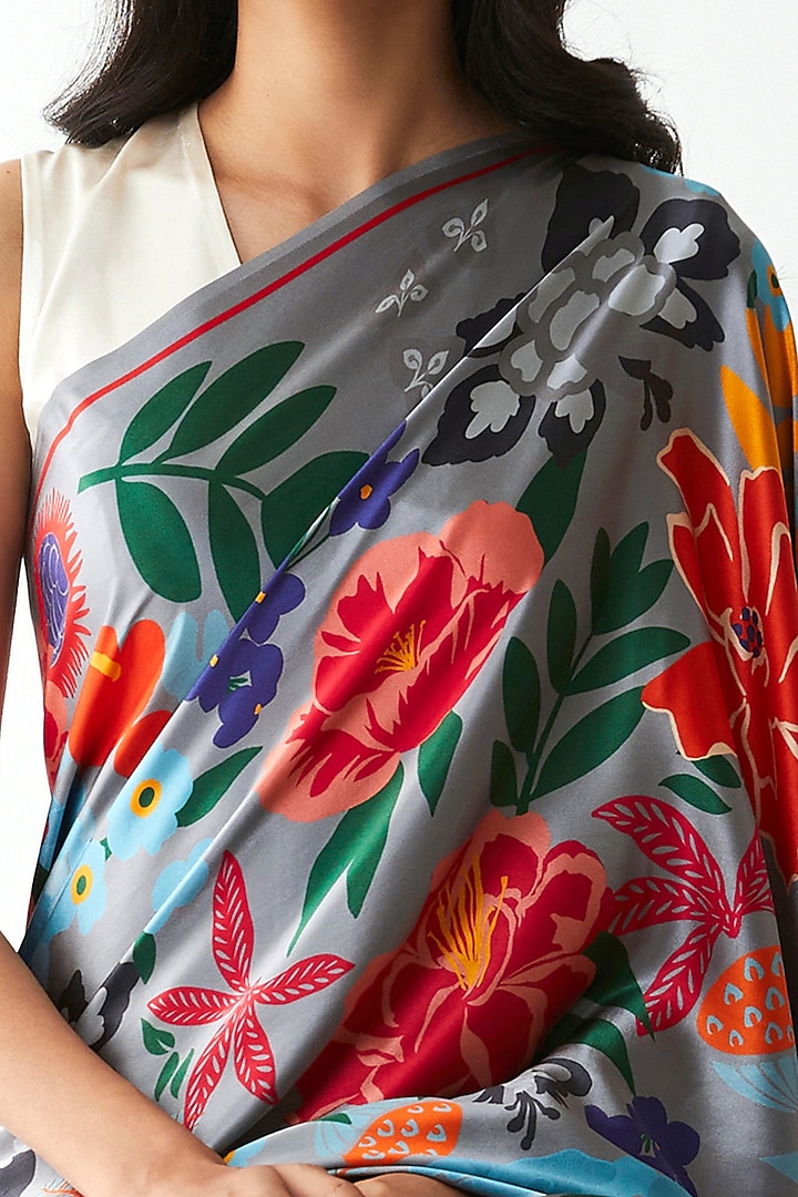Grey Digital Printed Party Wear Saree Set by Kshitij Jalori at Pernia's Pop Up Shop