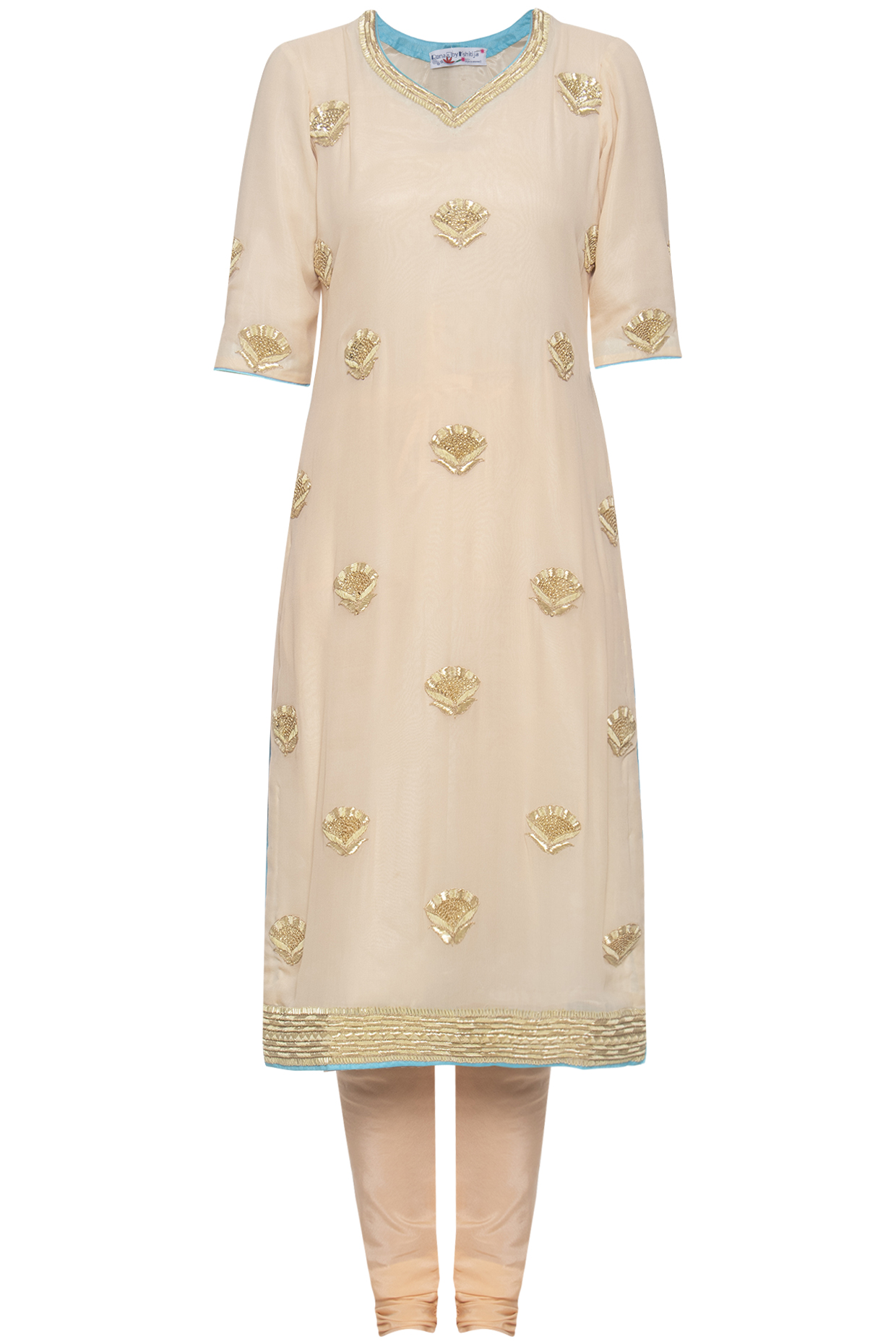 Peach embroidered kurta set by RANA'S by Kshitija at Pernia's Pop Up Shop