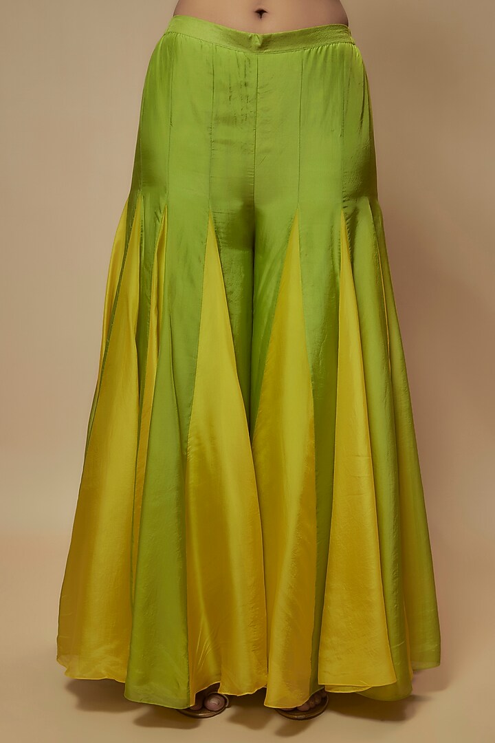 Green Silk Organza Zardosi Embellished Tunic Set by Keith Gomes at Pernia's Pop Up Shop