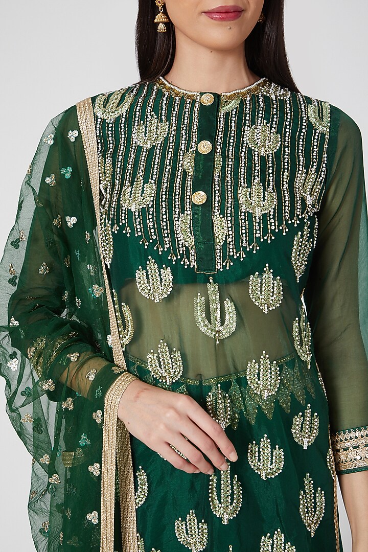 Emerald Green Embroidered Tunic Set by Keith Gomes at Pernia's Pop Up Shop