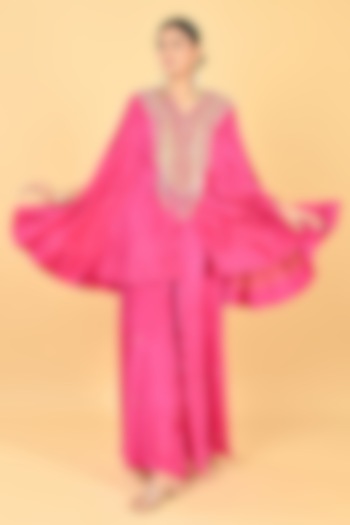 Pink Silk Organza Sequins Embroidered Cape Set by Keith Gomes at Pernia's Pop Up Shop