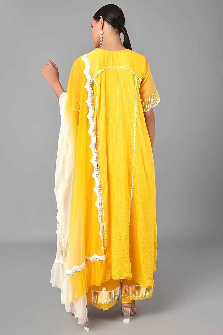Mustard Chanderi Tunic Set With Embroidery by Keith Gomes at Pernia's Pop Up Shop