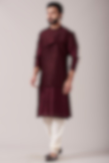 Maroon Pleated Kurta Set by Kudrat Couture at Pernia's Pop Up Shop