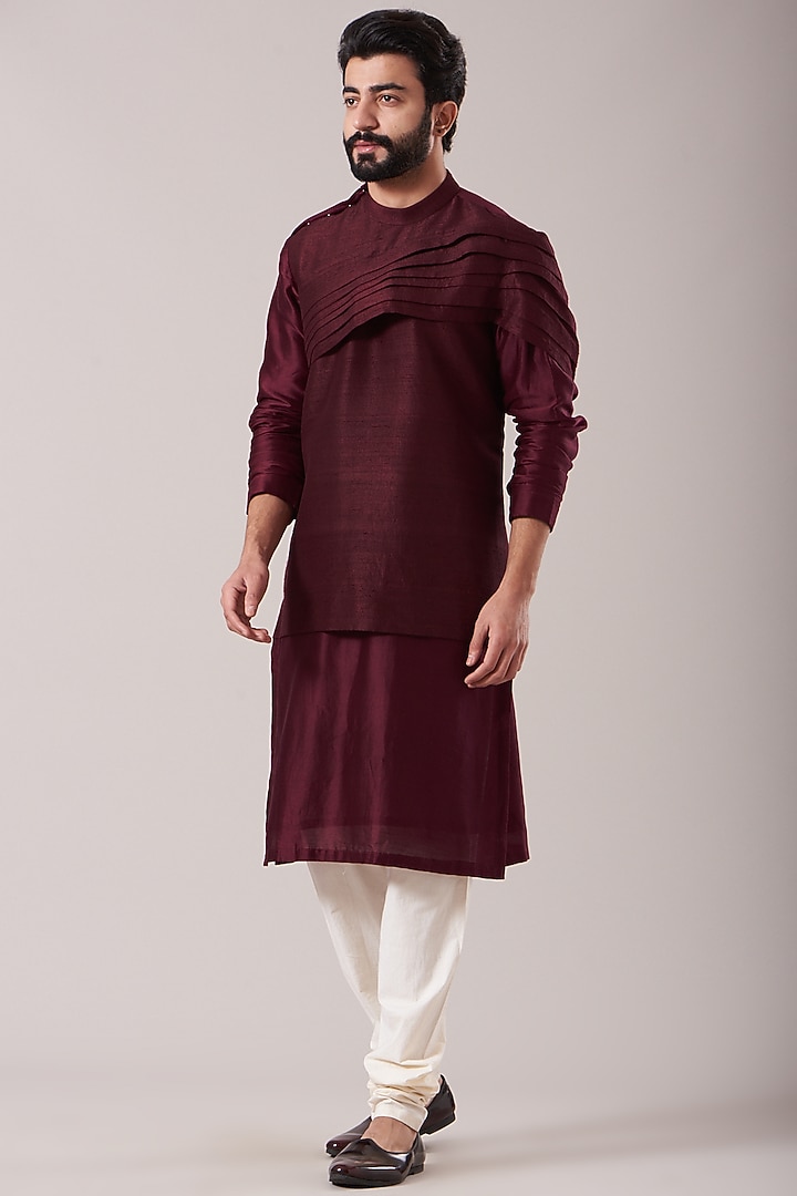 Maroon Pleated Kurta Set by Kudrat Couture at Pernia's Pop Up Shop