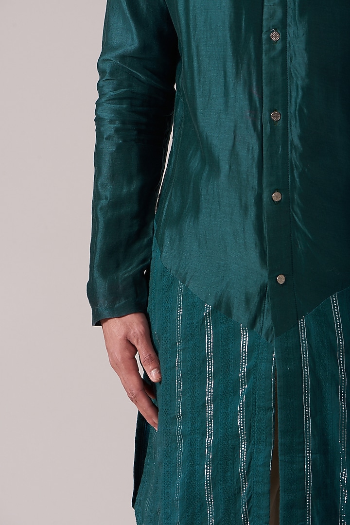 Aegean Chanderi Silk Dabka Embroidered Kurta Set by Kudrat Couture at Pernia's Pop Up Shop