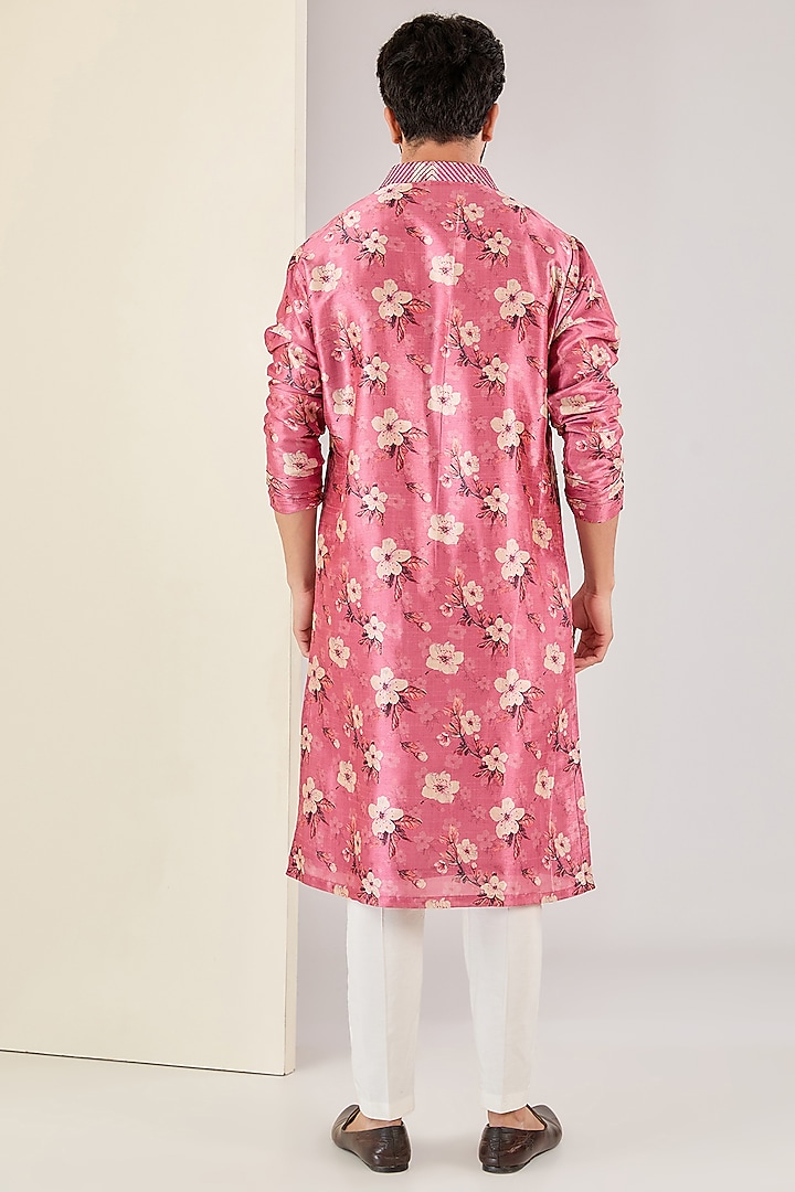 Pink Silk Floral Printed & Zari Embroidered Kurta Set by Kudrat Couture at Pernia's Pop Up Shop