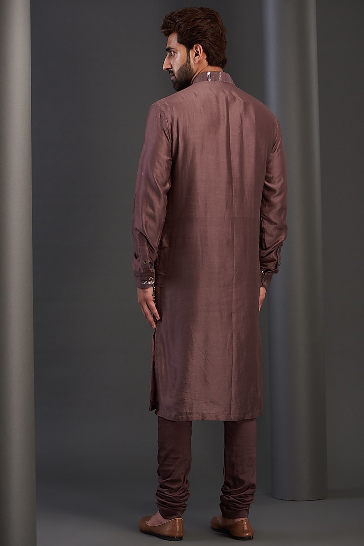 Wine Chanderi Silk & Raw Silk Hand Embroidered Kurta Set by Kudrat Couture at Pernia's Pop Up Shop