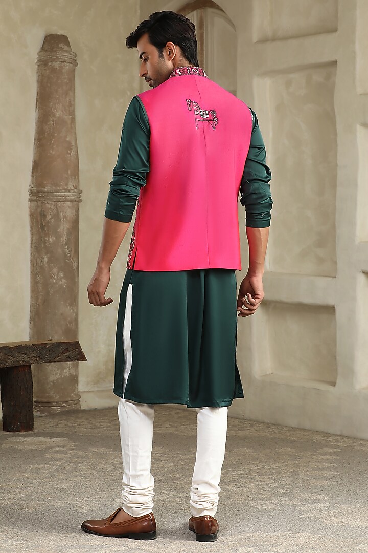 Pink Silk Mirror Embroidered Bundi Jacket Set by Kudrat Couture at Pernia's Pop Up Shop