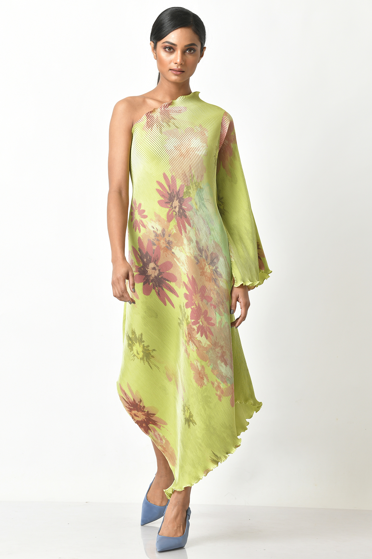 Lime Printed One-Shoulder Kurta by Kiran Uttam Ghosh at Pernia's Pop Up Shop