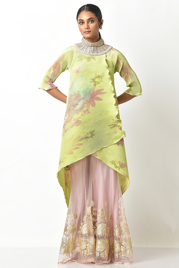 Lime Printed & Embroidered Wrap by Kiran Uttam Ghosh