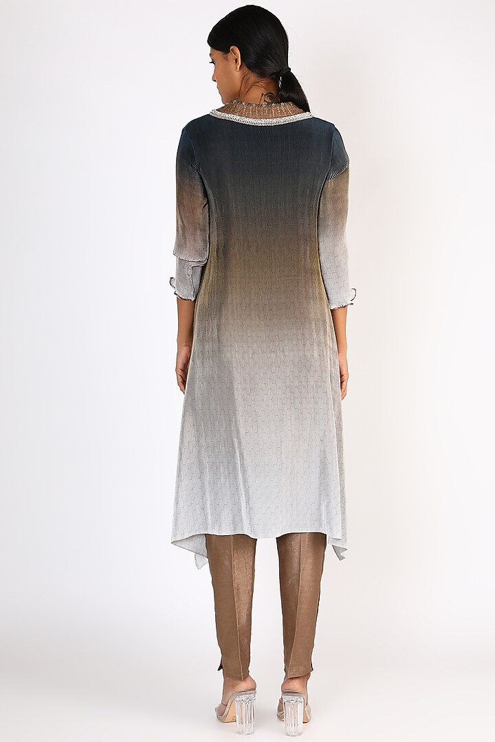 Beige & Navy Blue Ombre Printed Kaftan by Kiran Uttam Ghosh at Pernia's Pop Up Shop