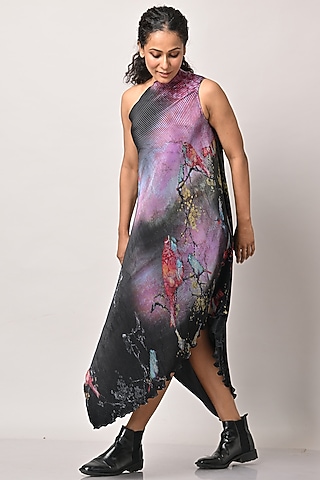 Black Printed One-Shoulder Dress by Kiran Uttam Ghosh