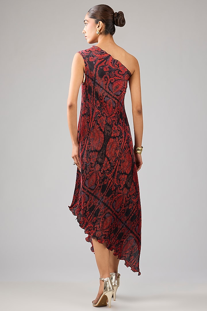 Maroon Pleated Polyester Digital Printed One-Shoulder Vacation Dress by Kiran Uttam Ghosh at Pernia's Pop Up Shop