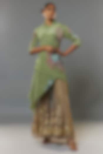 Green Pleated Polyester Kurta by Kiran Uttam Ghosh at Pernia's Pop Up Shop