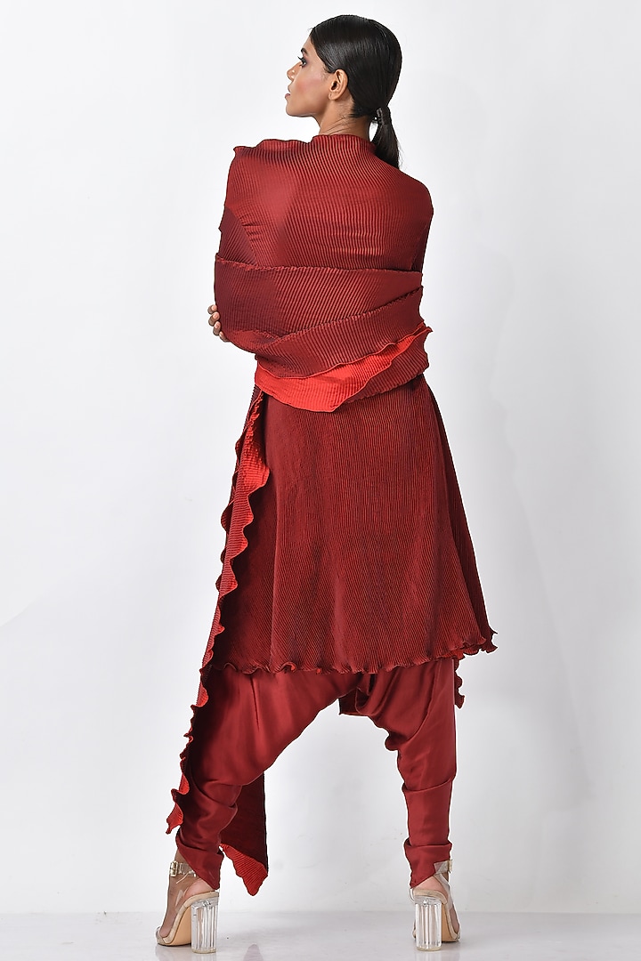Merlot Pleated Polyester Mix Wrap by Kiran Uttam Ghosh at Pernia's Pop Up Shop