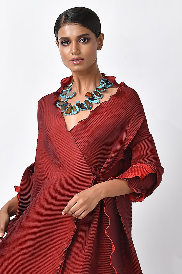 Merlot Pleated Polyester Mix Wrap by Kiran Uttam Ghosh at Pernia's Pop Up Shop