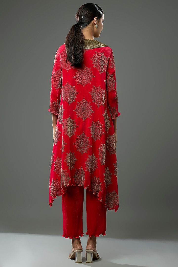 Red Pleated Polyester Embroidered Kaftan Set by Kiran Uttam Ghosh at Pernia's Pop Up Shop