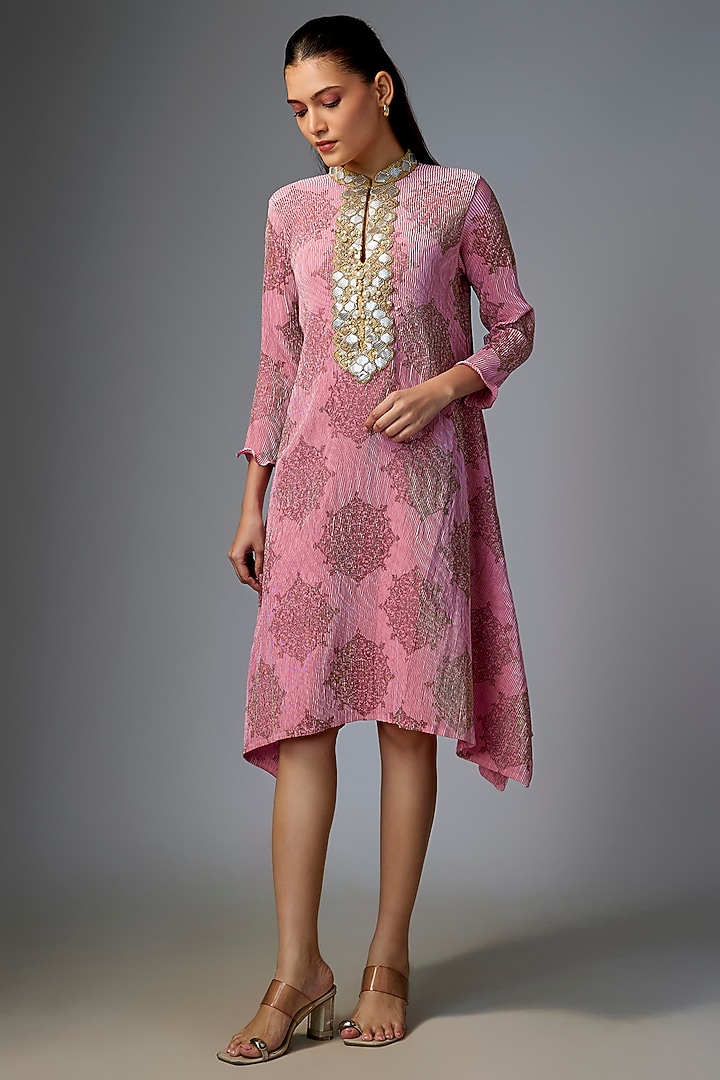 Light Pink Pleated Polyester Kurta by Kiran Uttam Ghosh at Pernia's Pop Up Shop