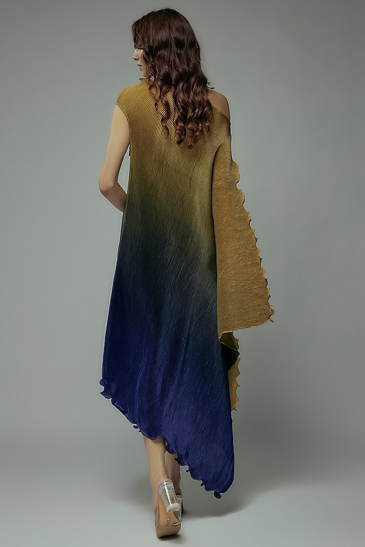Blue Ombre Pleated Polyester Boota Embroidered Tunic by Kiran Uttam Ghosh at Pernia's Pop Up Shop