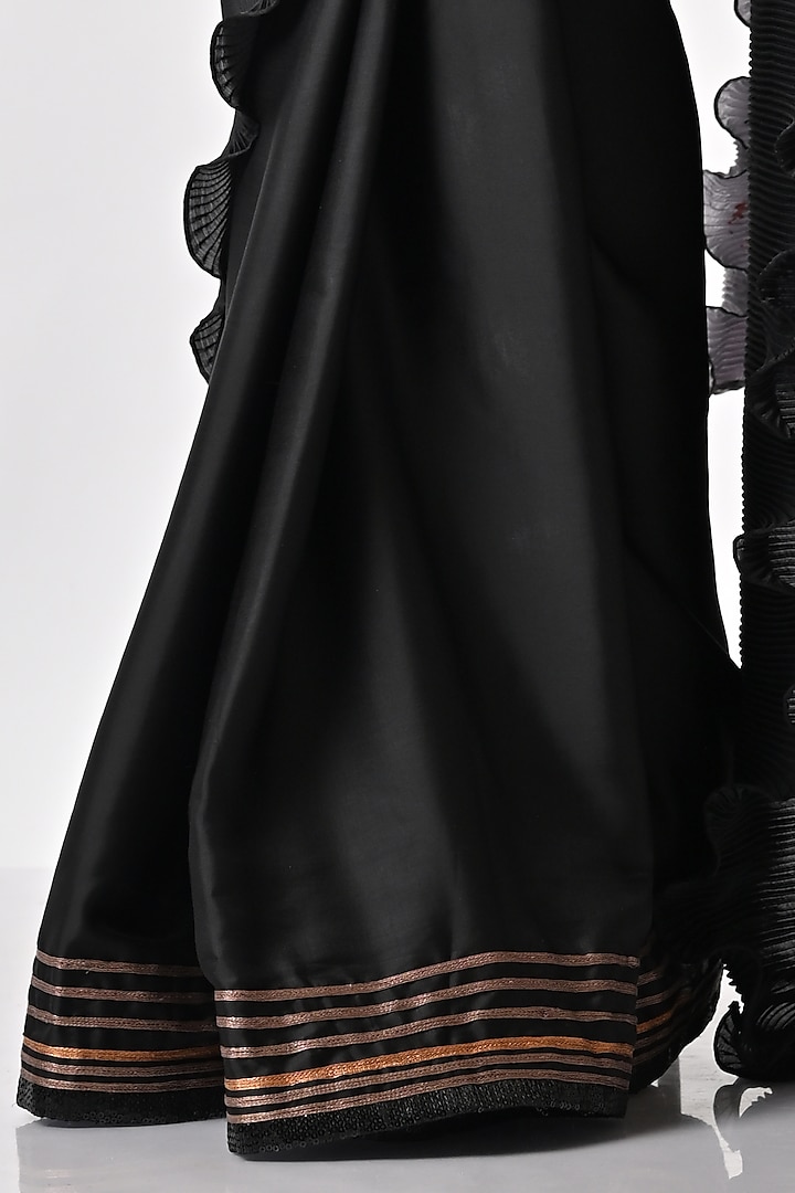 Black Pleated Polyester Parsi Gara Printed Wedding Saree Set by Kiran Uttam Ghosh at Pernia's Pop Up Shop