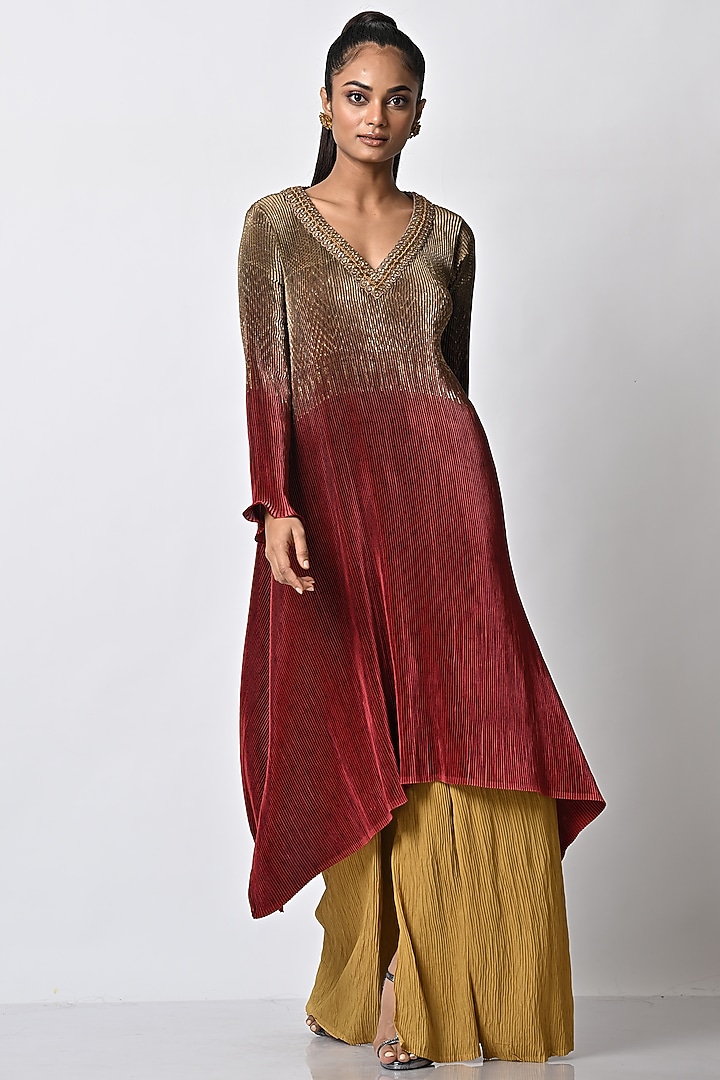 Olive & Red Ombre Printed Kaftan by Kiran Uttam Ghosh at Pernia's Pop Up Shop